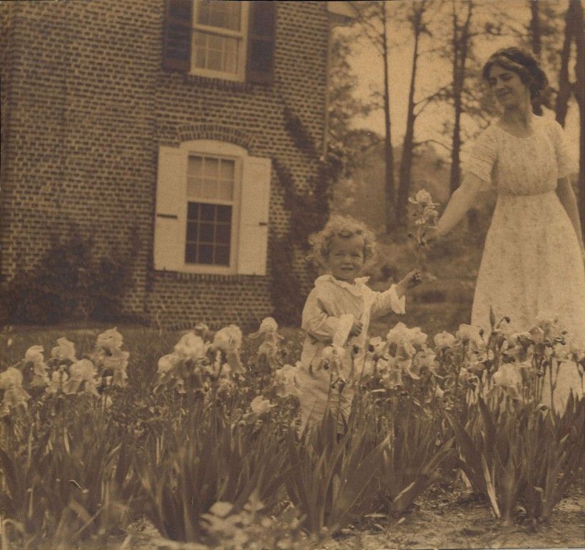 Mrs. N. C. Wyeth and her son Nathaniel from early 1914, outside of the “new house” 