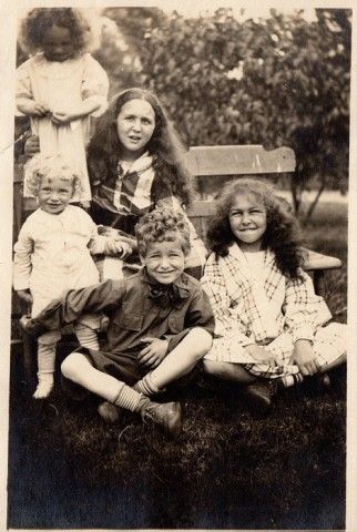 Wyeth children, June 1919