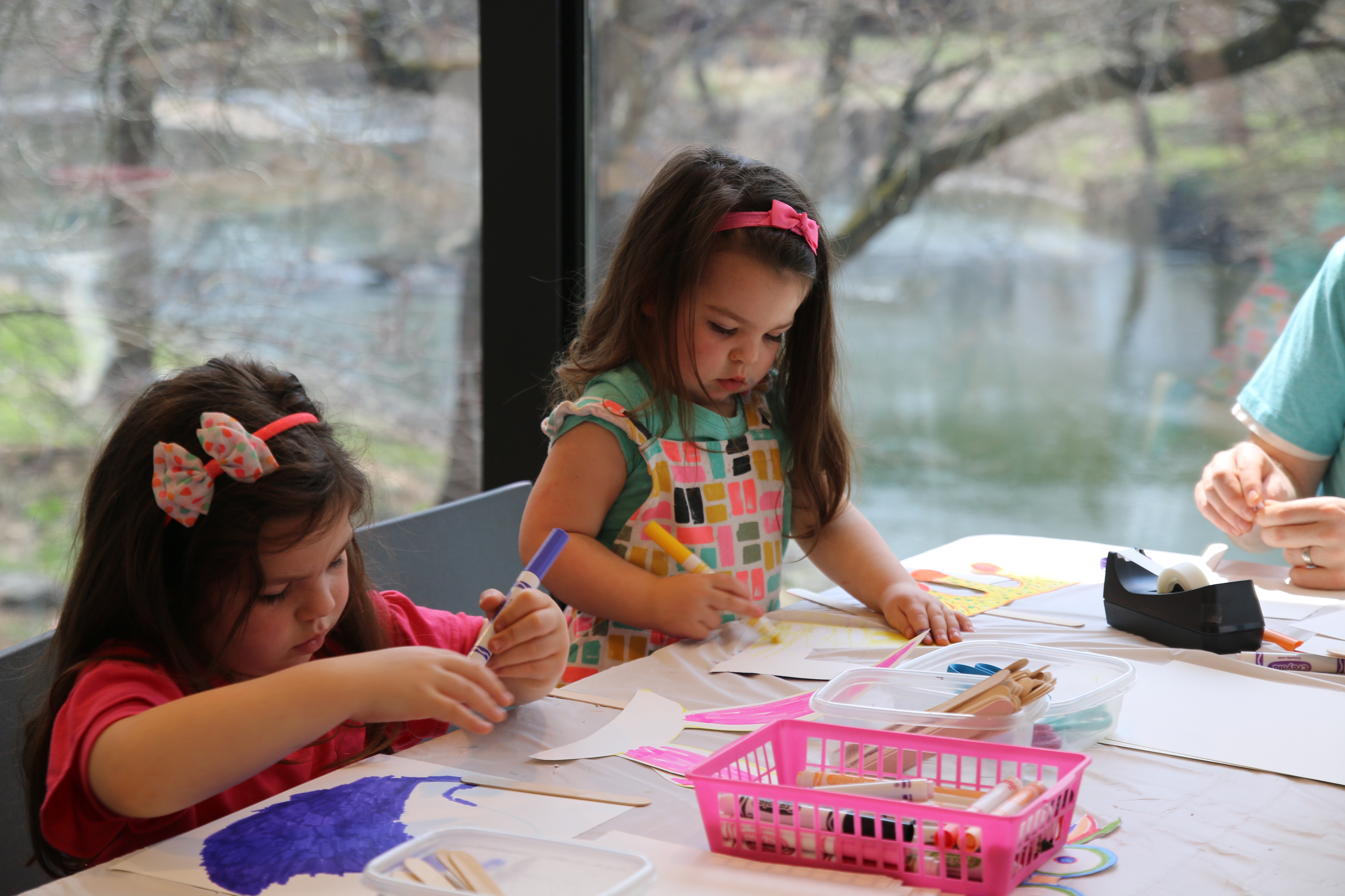 Children making art