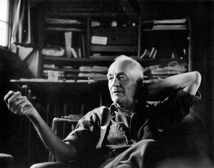 Wharton Esherick circa 1960. Photo by Susan Sherman, courtesy of the Wharton Esherick Museum. Wharton Esherick circa 1960. Photo by Susan Sherman, courtesy of the Wharton Esherick Museum.