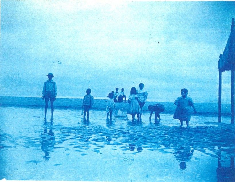 Pyle family and friends at the beach c. 1897-1898, reproduced by Paul Preston Davis from a Pyle family album. Originals in the Frank E. Schoonover Manuscript Collection at the Delaware Art Museum. Pyle family and friends at the beach c. 1897-1898, reproduced by Paul Preston Davis from a Pyle family album. Originals in the Frank E. Schoonover Manuscript Collection at the Delaware Art Museum.