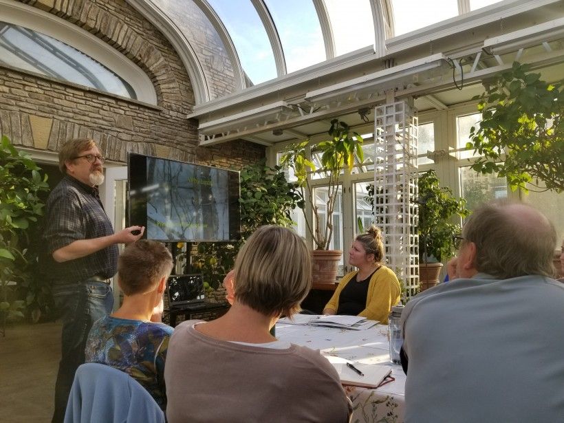 Dr. Andrew Mack, Grants and Contract Coordinator at Penn State University in Altoona, provides tips on bird identification and observation. Dr. Andrew Mack, Grants and Contract Coordinator at Penn State University in Altoona, provides tips on bird identification and observation.