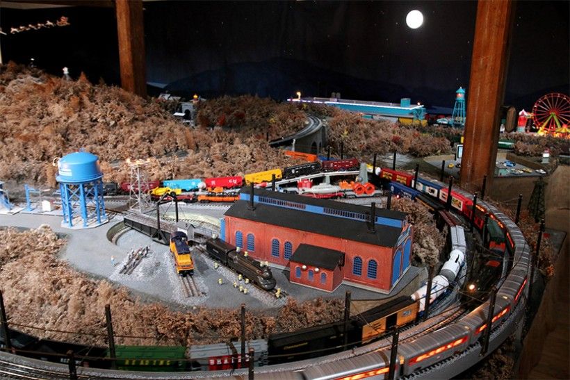 Brandywine River Museum of Art’s Christmas Train Display