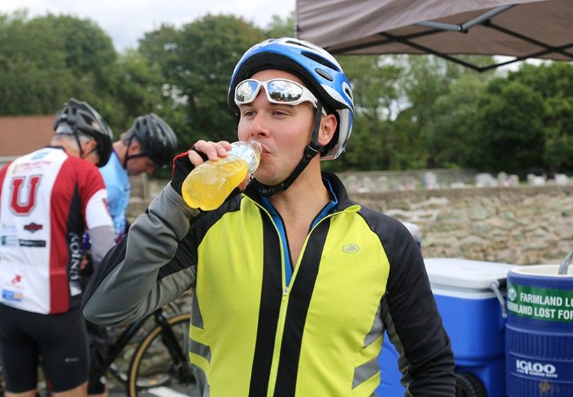 rider at rest stop