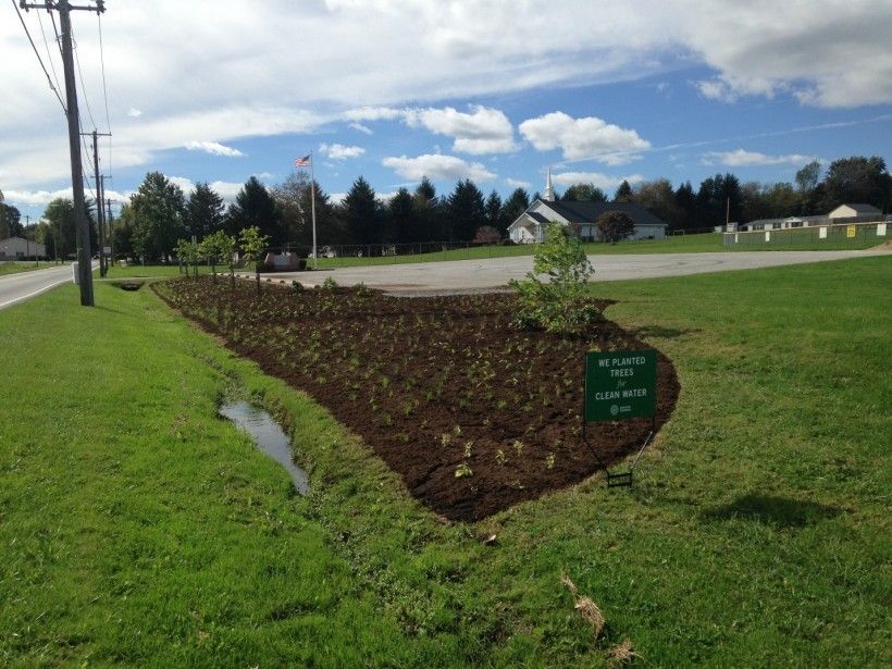 Rain Garden Phase I at Umble Park. Photo credit: Grant DeCosta, Brandywine Conservancy