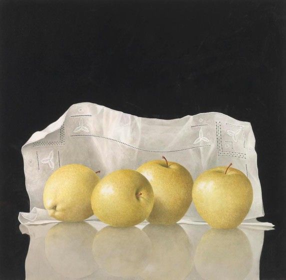 A hyperrealistic painting of four yellow apples are lined up in front of a folded white cloth with decorative cutouts. The background is dark, creating a contrast that highlights the apples and cloth.