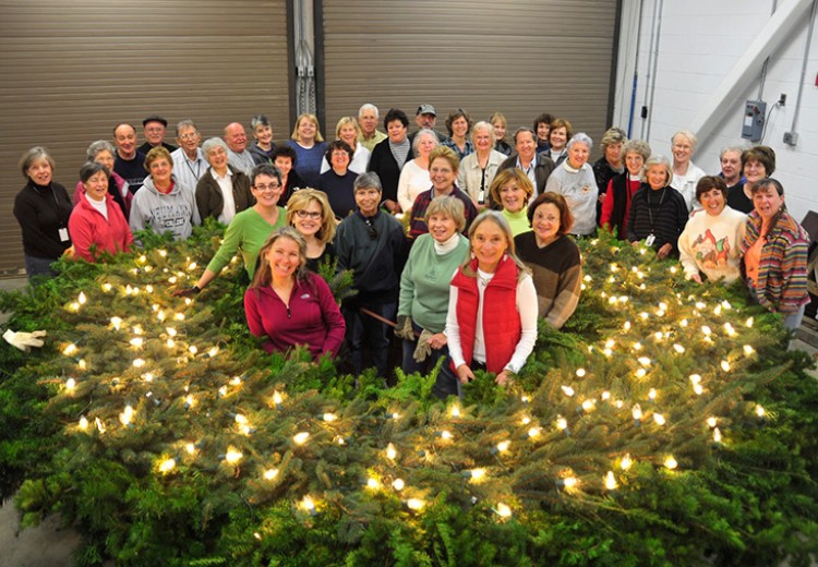 Wreath Trimming